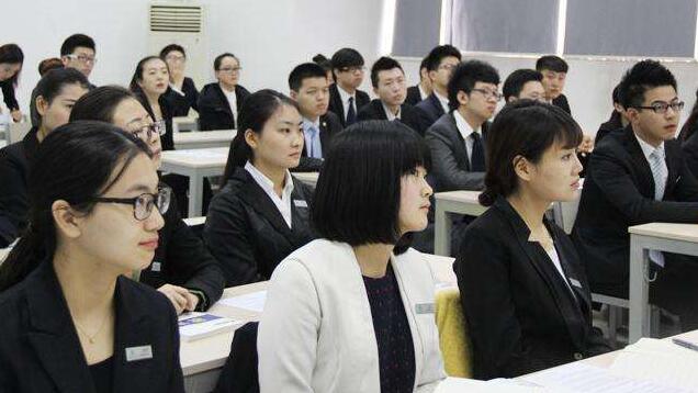 桂林銀行管理培訓(xùn)生待遇怎么樣？管理培訓(xùn)生主要工作做什么？
