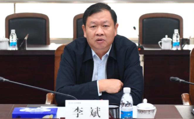 李斌簡歷：柳州鋼鐵集團董事長李斌，曾任廣西投資集團總經(jīng)理、欽州市副市長