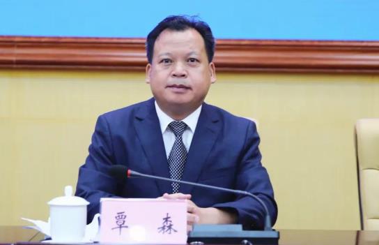 覃森簡歷：防城港市殘聯(lián)理事長覃森接受審查調(diào)查，曾任防城港市商務(wù)局局長，上思縣委副書記、縣長
